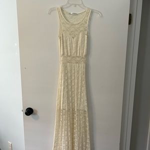 White Lace Stretch Fit Maxi